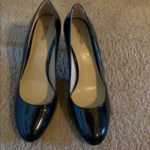 Michael Kors Patent Pumps